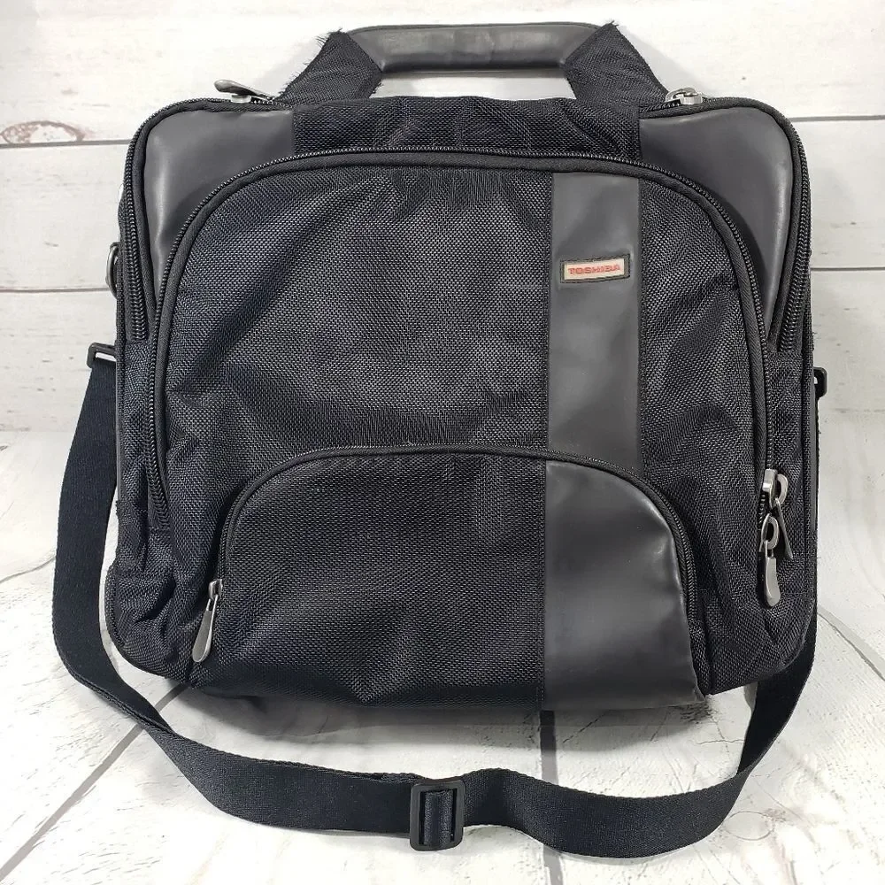 Toshiba Laptop Briefcase Carrier Carrying Case